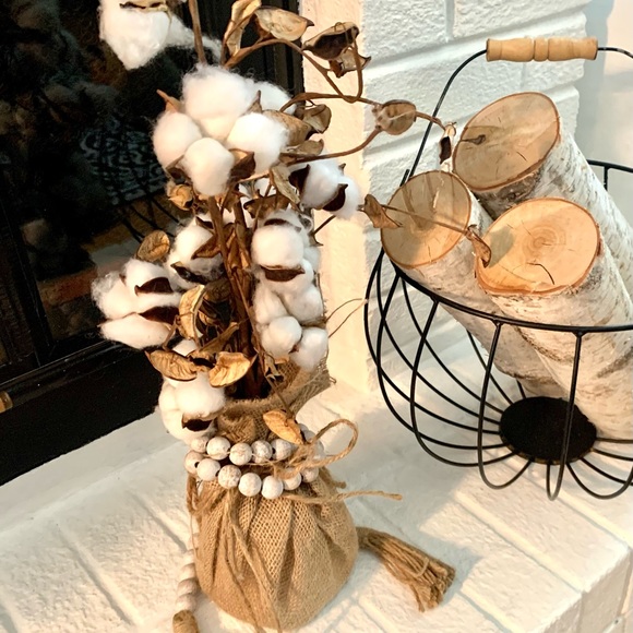 Cotton Arrangement in Burlap - Picture 5 of 7